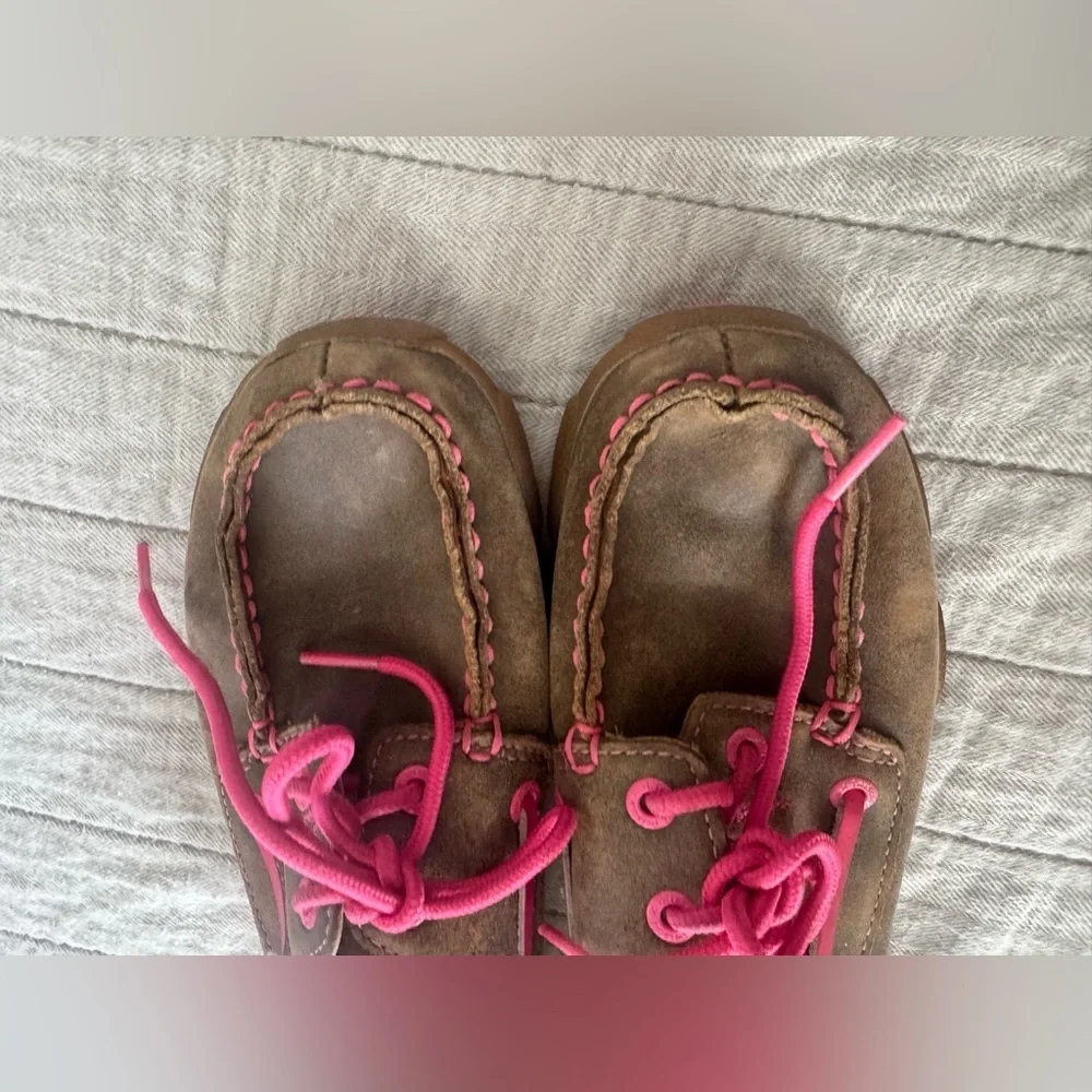 Twisted X Tough enough to wear pink Bomber Driving Moc leather Girls 2.5M